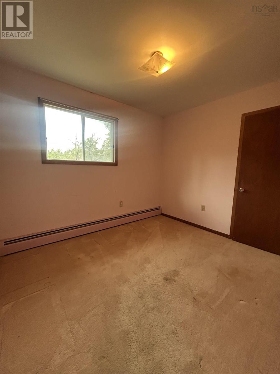 44 Weir Avenue, Stellarton, Nova Scotia  B0K 1S0 - Photo 8 - 202524260