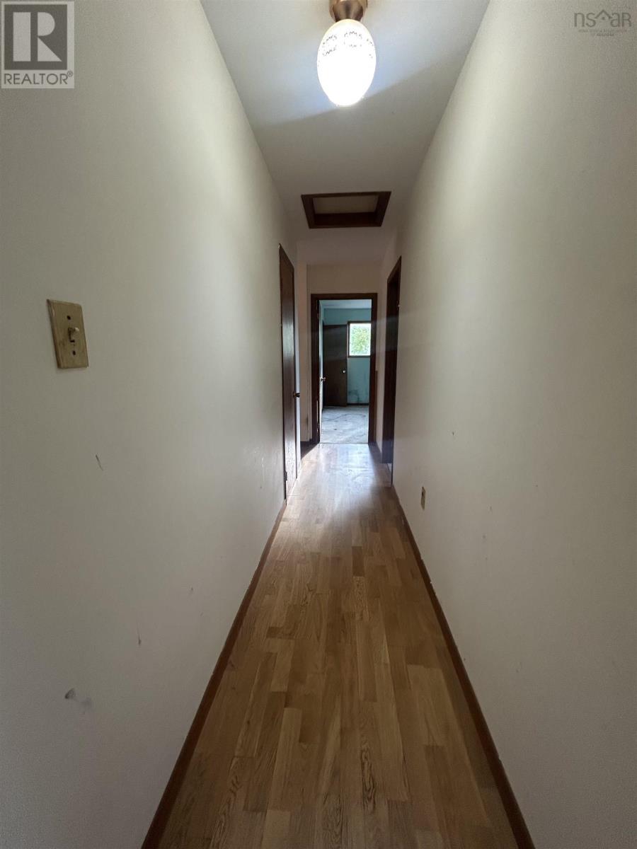 44 Weir Avenue, Stellarton, Nova Scotia  B0K 1S0 - Photo 9 - 202524260