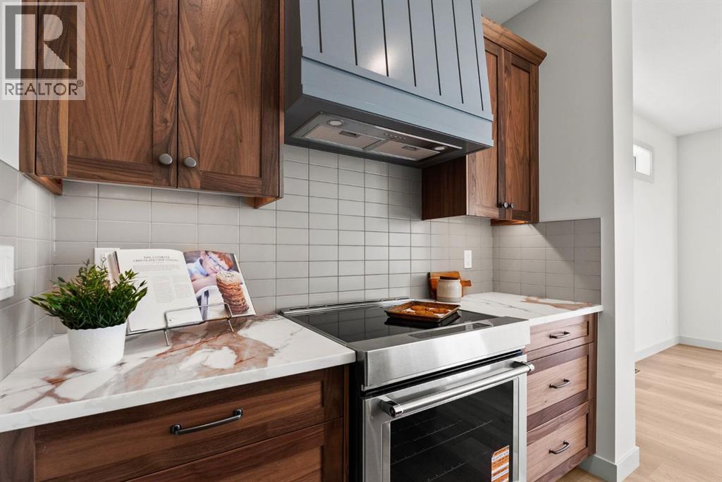 723 Mandalay Link, Carstairs, Alberta  T0M 0N0 - Photo 11 - A2269700