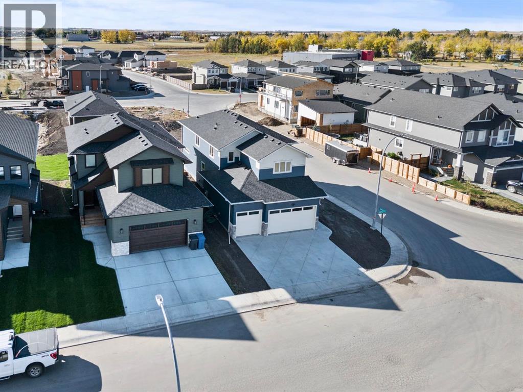 723 Mandalay Link, Carstairs, Alberta  T0M 0N0 - Photo 47 - A2269700