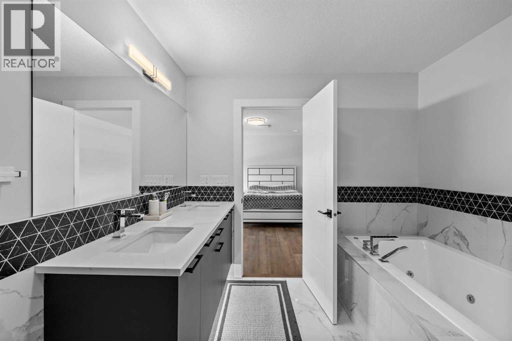 20 Waterford Heights, Chestermere, Alberta  T1X 2M8 - Photo 36 - A2274302