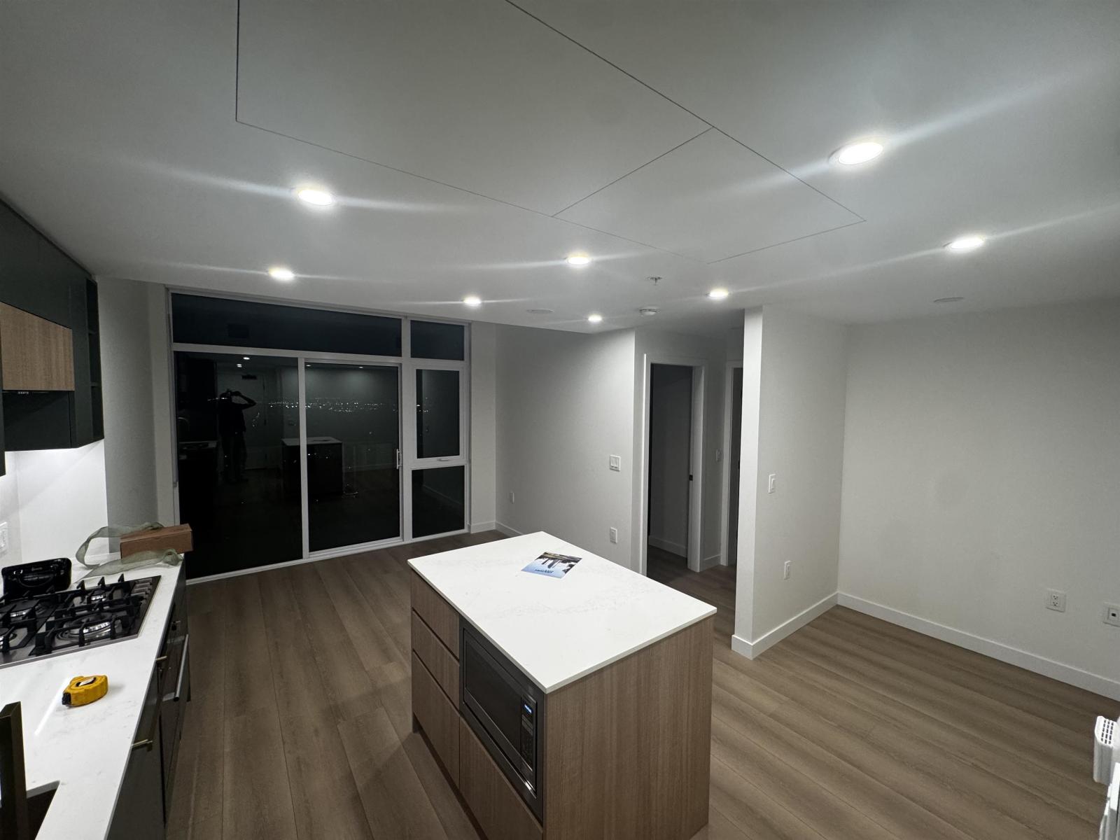 3106 13583 98a Ave, Surrey, British Columbia  V3T 3Z7 - Photo 2 - R3072648