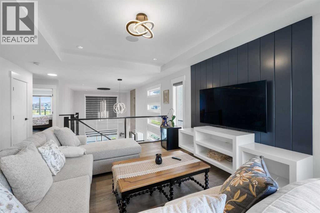 20 Waterford Heights, Chestermere, Alberta  T1X 2M8 - Photo 28 - A2274302