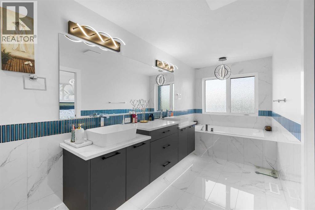 20 Waterford Heights, Chestermere, Alberta  T1X 2M8 - Photo 31 - A2274302