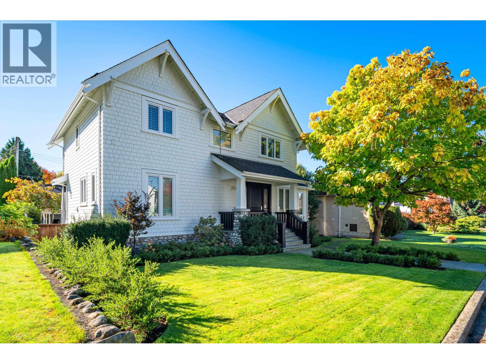 2040 W 58th Avenue, Vancouver, British Columbia  V6P 1X4 - Photo 1 - R3062288