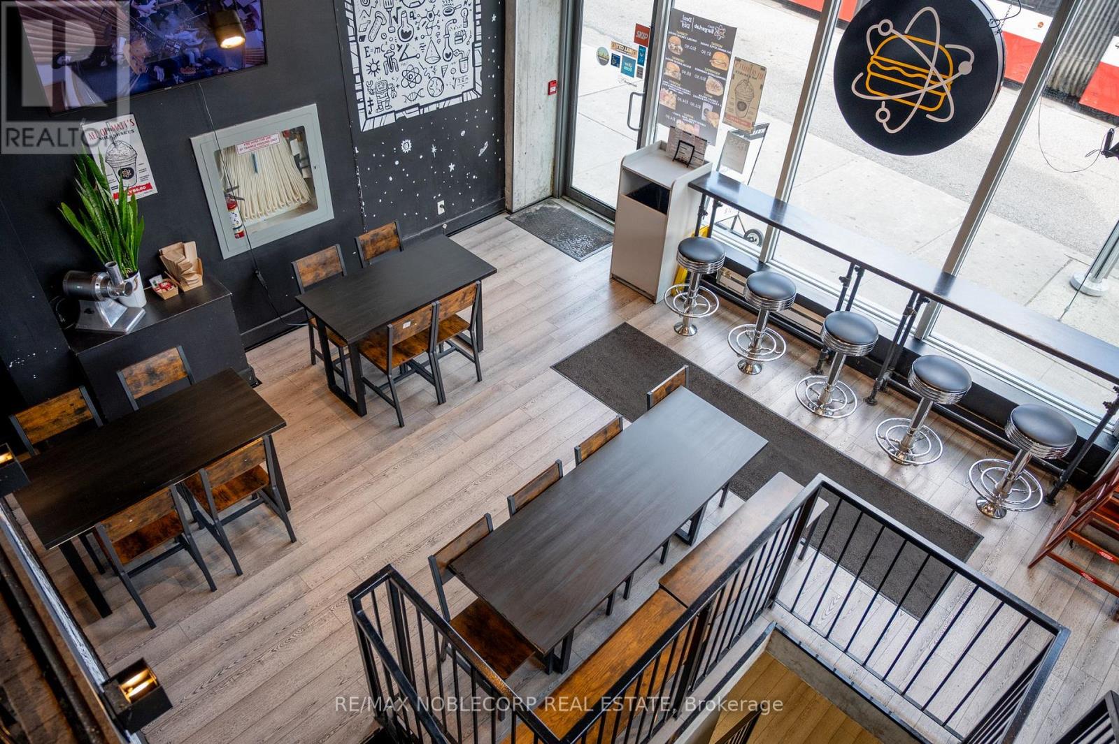 1205 Queen Street W, Toronto, Ontario  M6K 0B9 - Photo 13 - W12614386