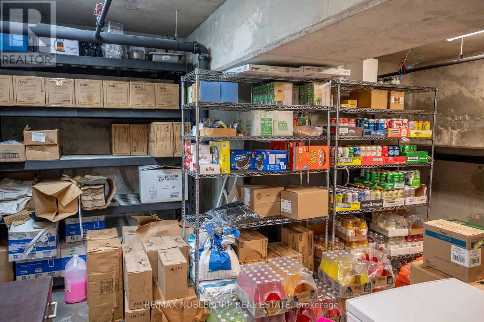 1205 Queen Street W, Toronto, Ontario  M6K 0B9 - Photo 30 - W12614386