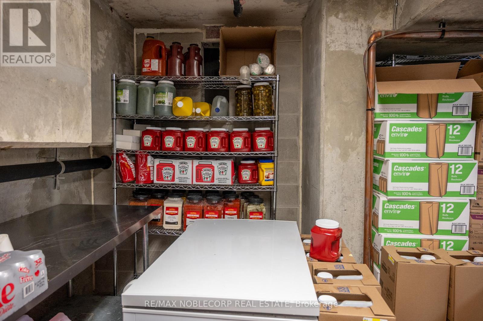 1205 Queen Street W, Toronto, Ontario  M6K 0B9 - Photo 31 - W12614386