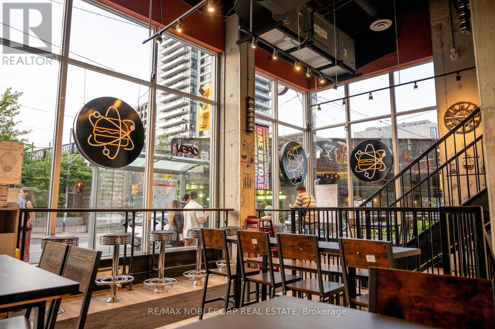 1205 Queen Street W, Toronto, Ontario  M6K 0B9 - Photo 44 - W12614386