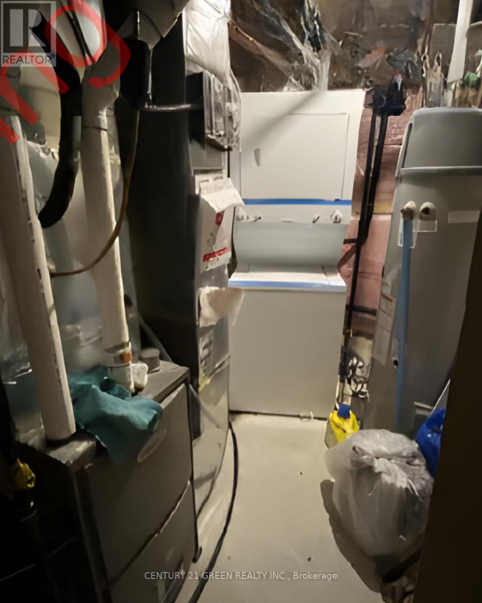 3943 Koenig Road, Burlington, Ontario  L7M 0Z8 - Photo 17 - W12614392