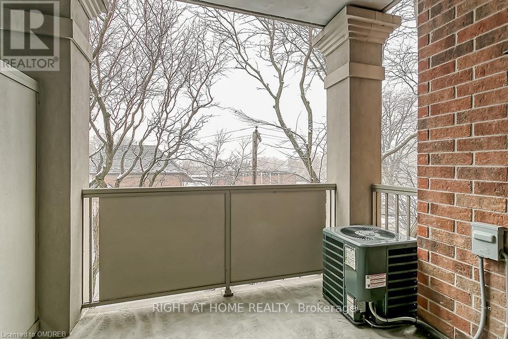 305 - 391 Plains Road E, Burlington, Ontario  L7T 4M2 - Photo 22 - W12614412