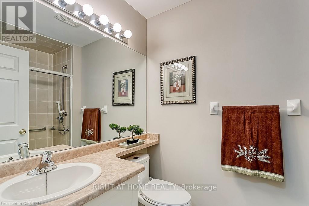 305 - 391 Plains Road E, Burlington, Ontario  L7T 4M2 - Photo 30 - W12614412