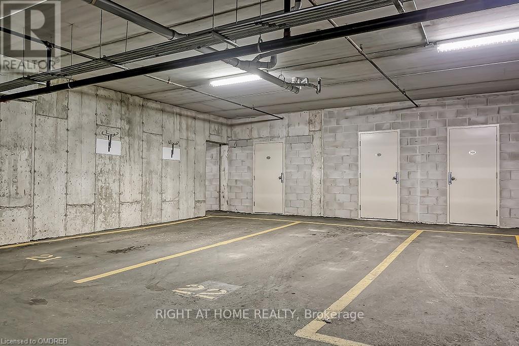 305 - 391 Plains Road E, Burlington, Ontario  L7T 4M2 - Photo 31 - W12614412