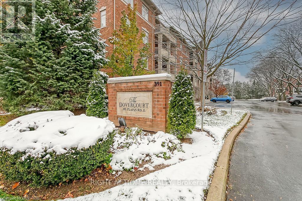 305 - 391 Plains Road E, Burlington, Ontario  L7T 4M2 - Photo 4 - W12614412