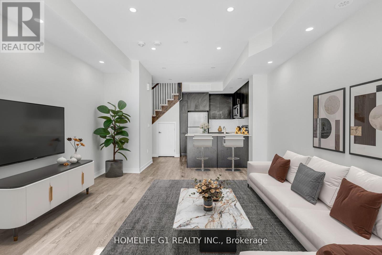 5 - 3429 Ridgeway Drive, Mississauga, Ontario  L5L 0B9 - Photo 4 - W12614416