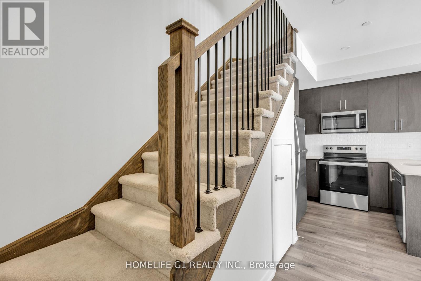 5 - 3429 Ridgeway Drive, Mississauga, Ontario  L5L 0B9 - Photo 9 - W12614416