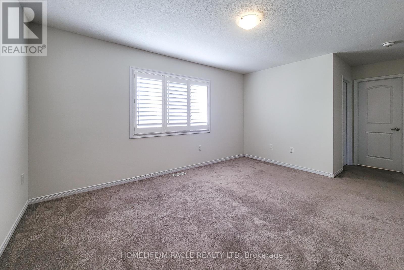 63 Magdalena Street, Hamilton, Ontario  L8J 0M3 - Photo 31 - X12614394