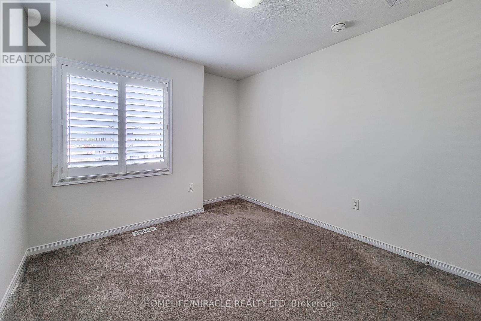 63 Magdalena Street, Hamilton, Ontario  L8J 0M3 - Photo 38 - X12614394