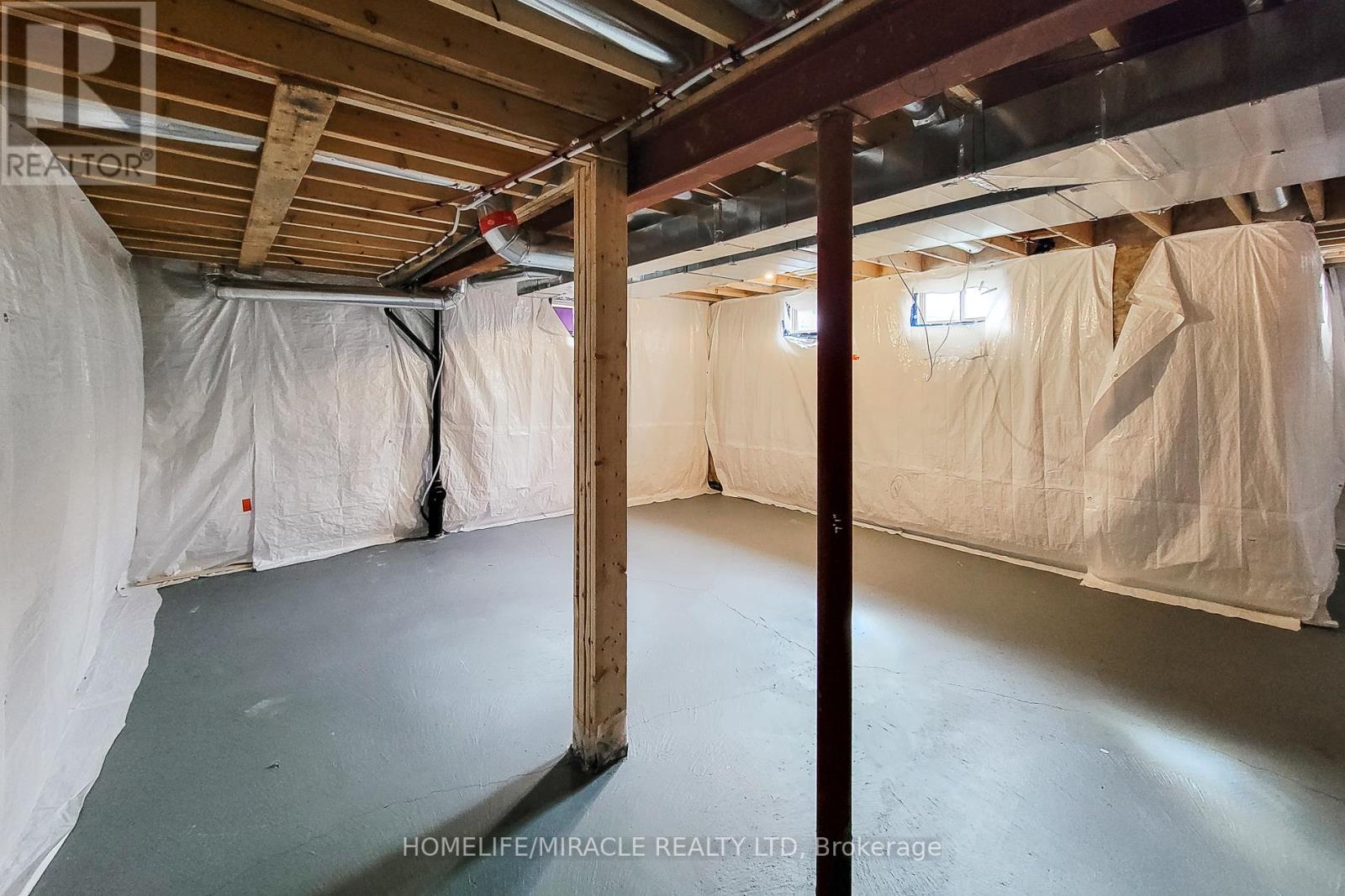 63 Magdalena Street, Hamilton, Ontario  L8J 0M3 - Photo 47 - X12614394