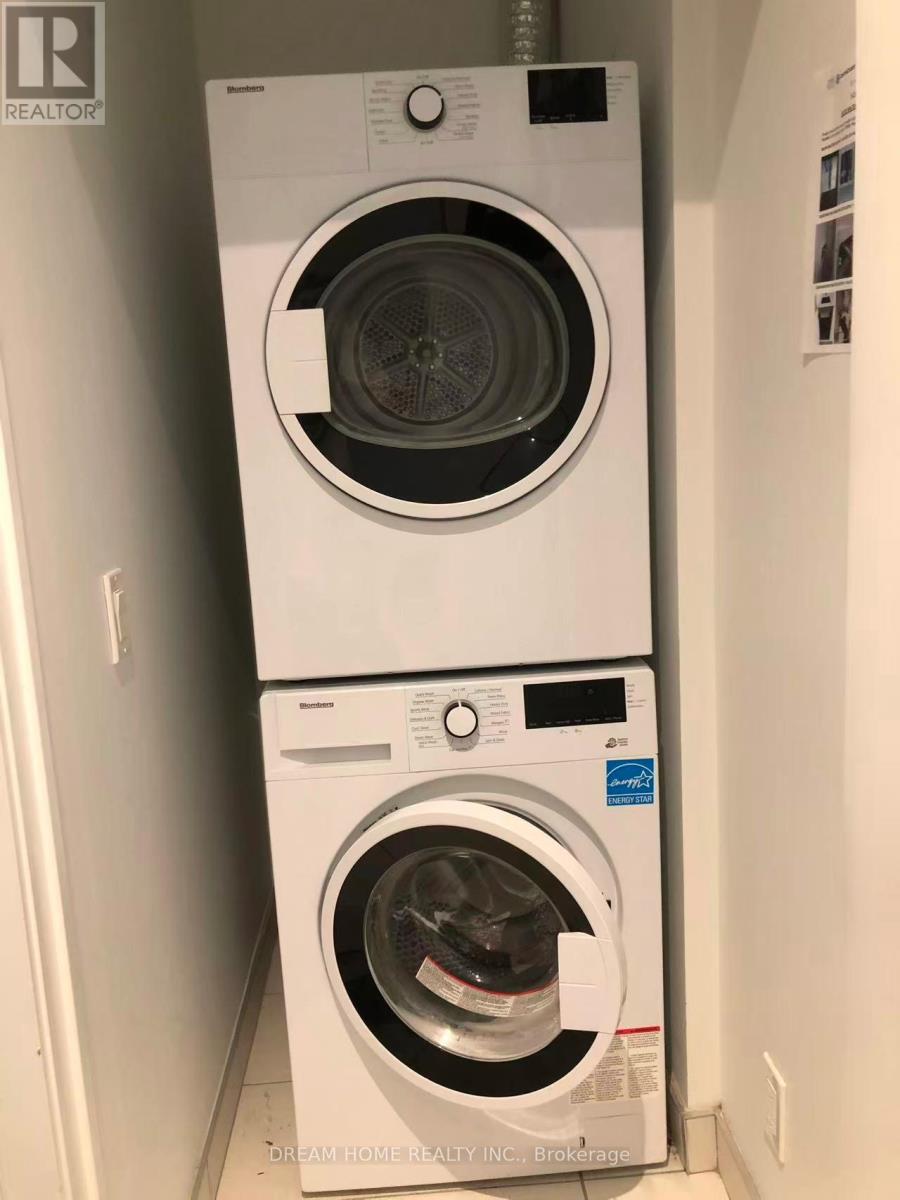 2805 - 898 Portgage Parkway, Vaughan, Ontario  L4K 0J6 - Photo 7 - N12592576