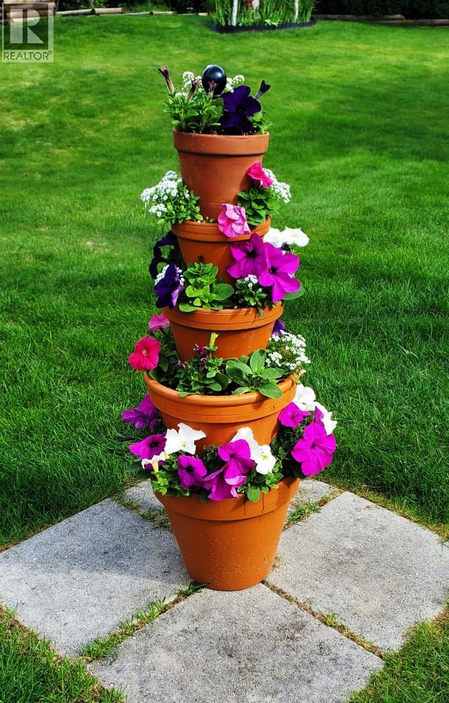 2225 Birch Street, Creston, British Columbia  V0B 1G5 - Photo 44 - 10370220