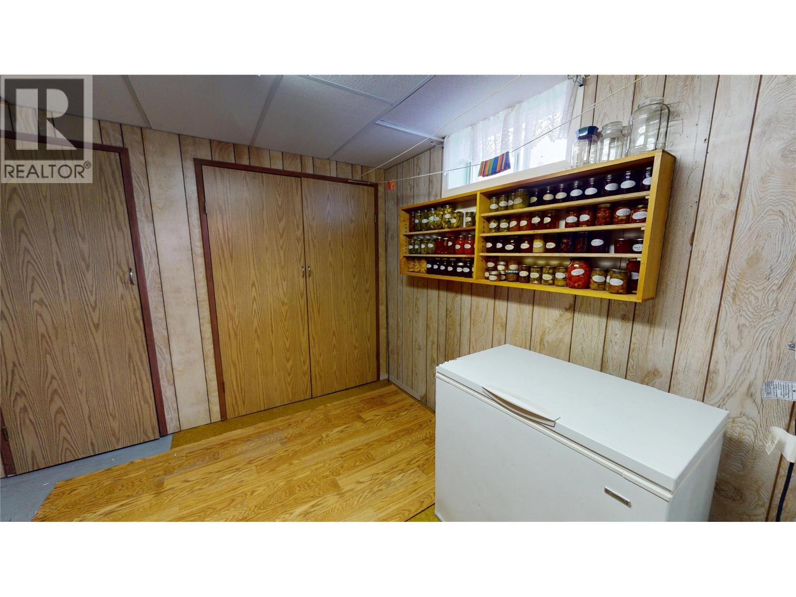 2225 Birch Street, Creston, British Columbia  V0B 1G5 - Photo 30 - 10370220