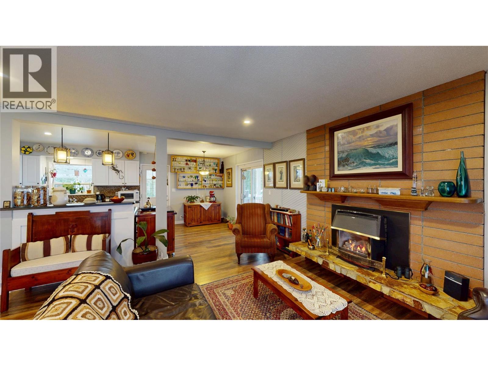2225 Birch Street, Creston, British Columbia  V0B 1G5 - Photo 7 - 10370220