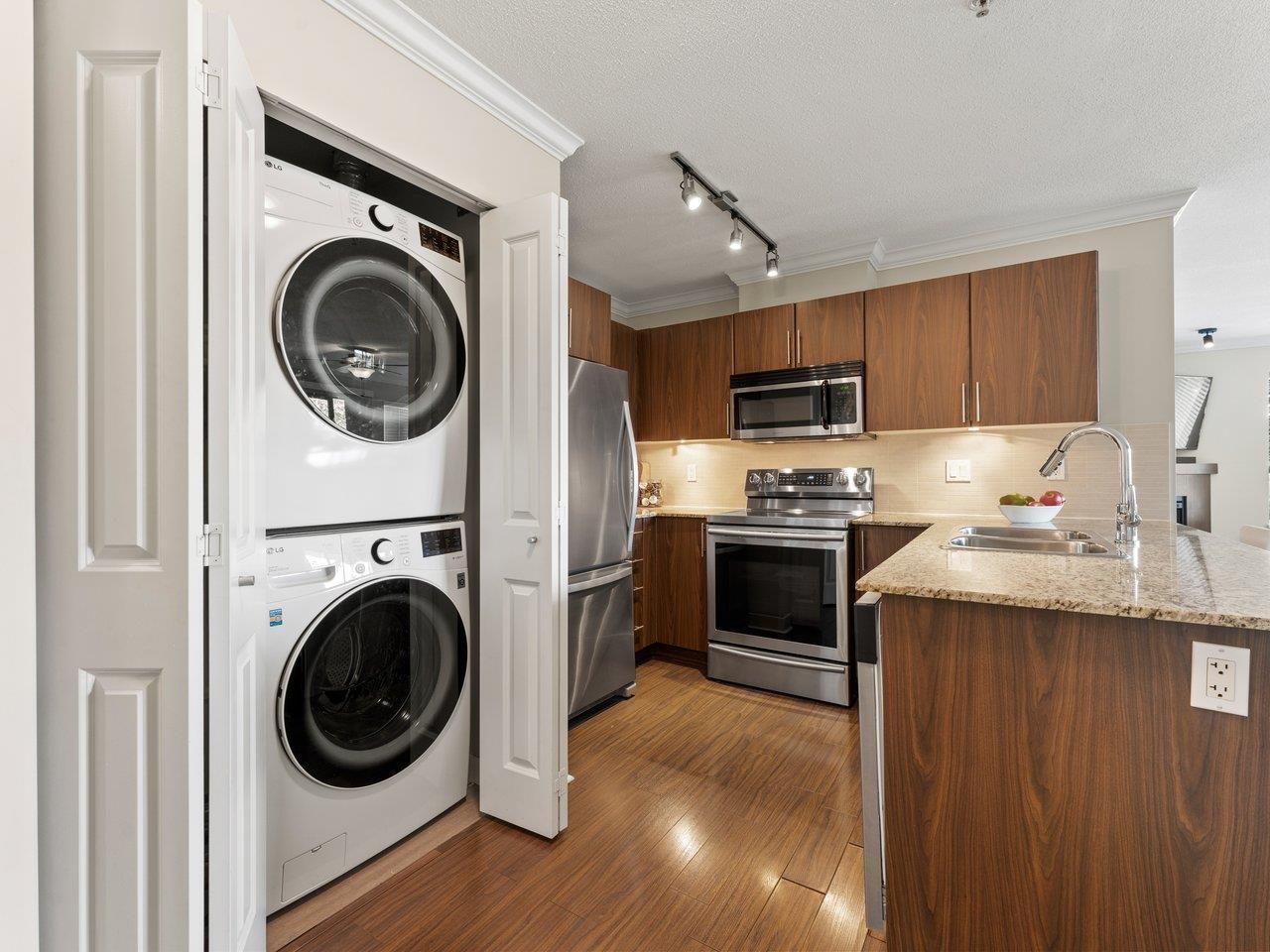 B203 8929 202 Street, Langley, British Columbia  V2Y 3K1 - Photo 6 - R3059972