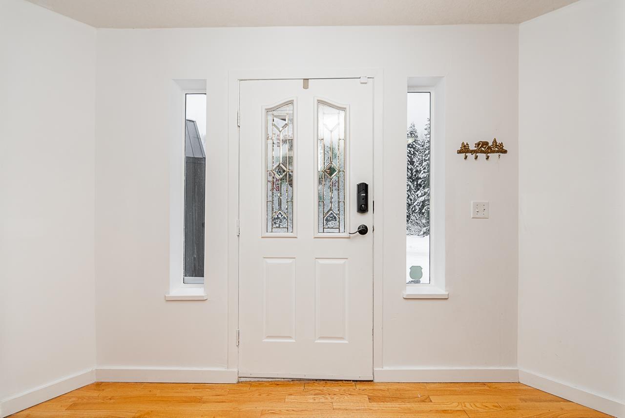 20806 Sakwi Creek Road, Mission, British Columbia  V0M 1A1 - Photo 3 - R3072999