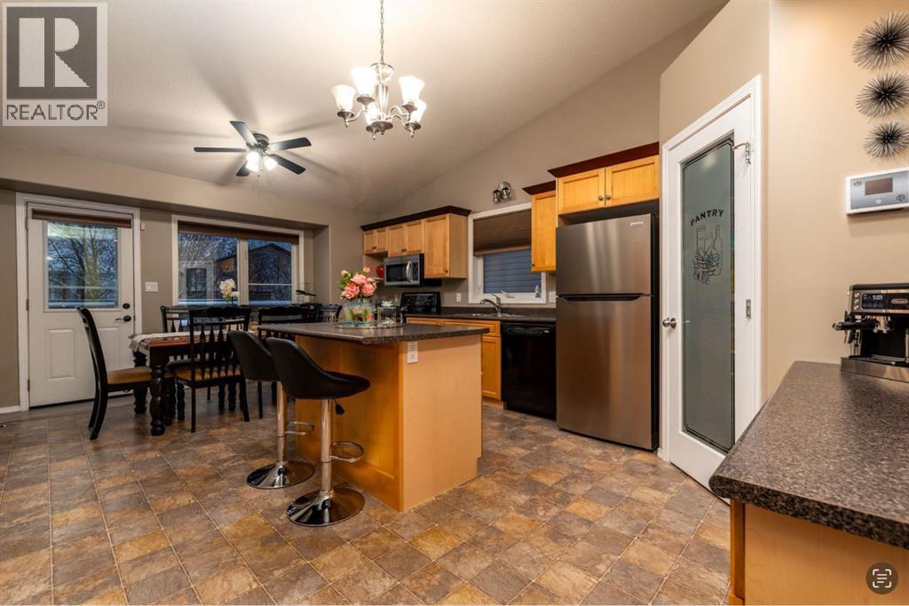 2912 65 Avenue, Lloydminster, Alberta  T9V 3H5 - Photo 6 - A2274672