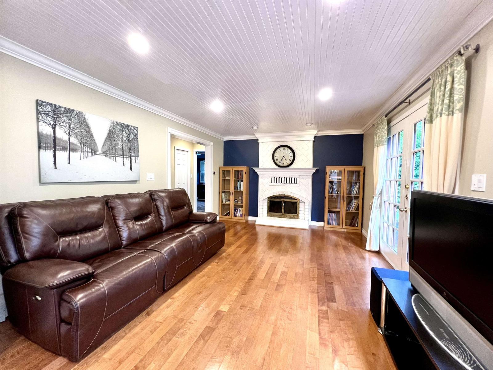 17302 29 Avenue, Surrey, British Columbia  V3Z 0E8 - Photo 17 - R3073175