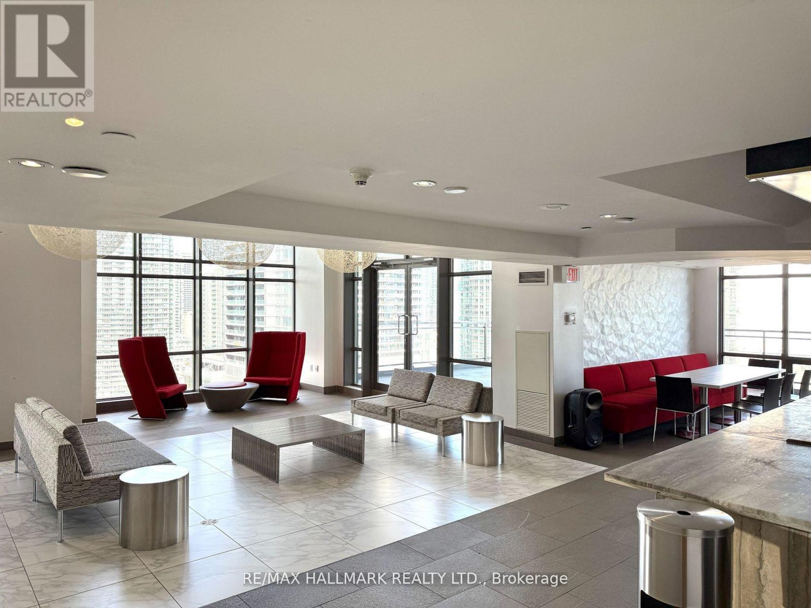 2805 - 11 Brunel Court, Toronto, Ontario M5V 3Y3 - Photo 25 - C12614442