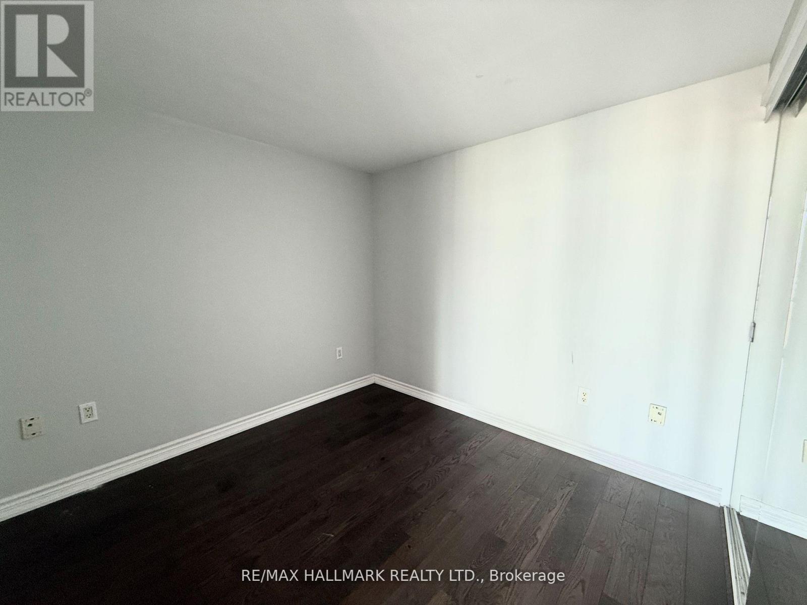 2805 - 11 Brunel Court, Toronto, Ontario M5V 3Y3 - Photo 7 - C12614442