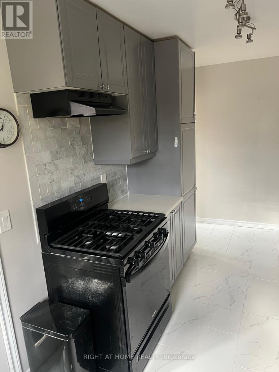 Unknown Address, ,     - Photo 11 - E12614444