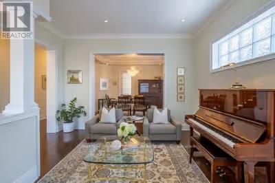 203 Hunterwood Chase, Vaughan, Ontario  L6A 4A8 - Photo 2 - N12614420