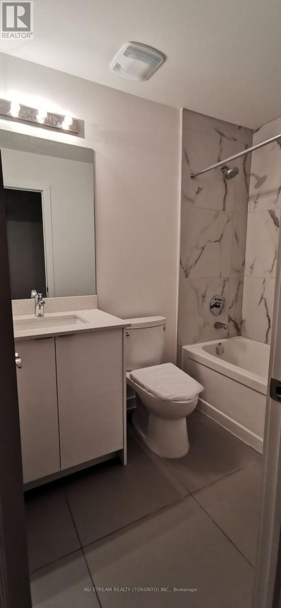 9 Carl Hill Lane, Richmond Hill, Ontario  L4C 5W8 - Photo 15 - N12614456