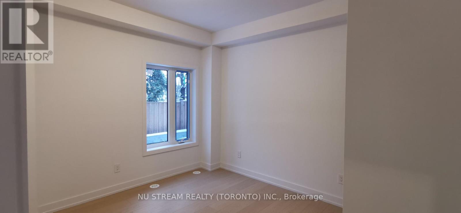 9 Carl Hill Lane, Richmond Hill, Ontario  L4C 5W8 - Photo 22 - N12614456