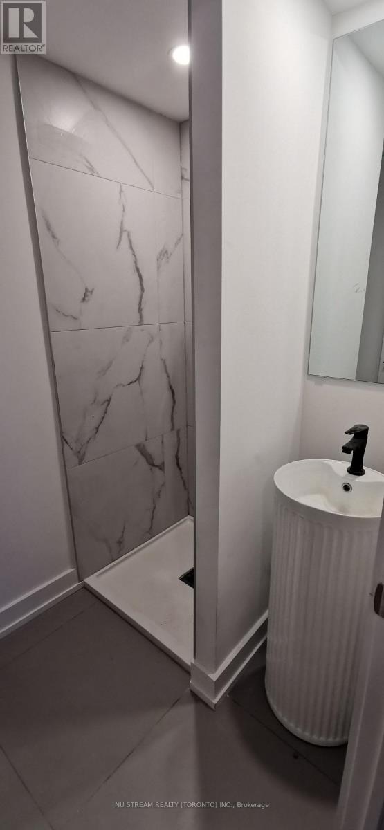 9 Carl Hill Lane, Richmond Hill, Ontario  L4C 5W8 - Photo 27 - N12614456