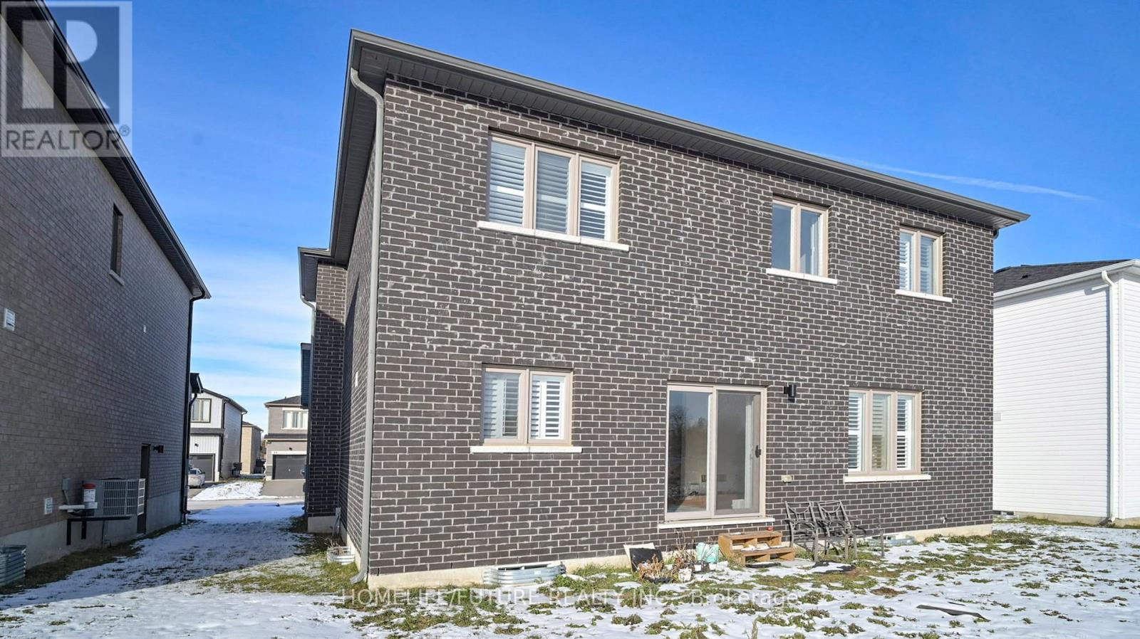 22 Bird Street, Norfolk, Ontario N3Y 0G9 - Photo 42 - X12602202