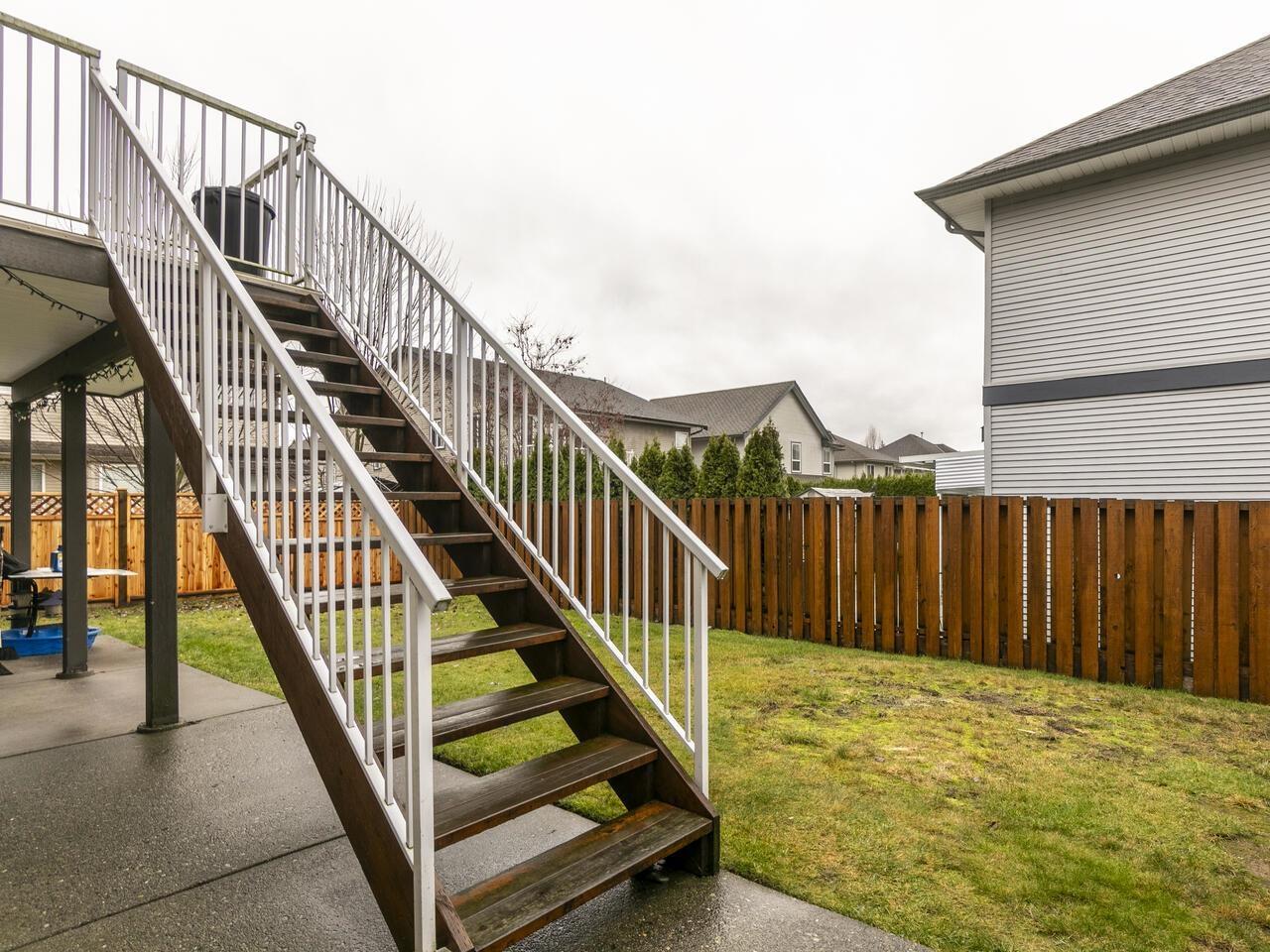 8343 Harris Street, Mission, British Columbia  V2V 7P5 - Photo 4 - R3072466