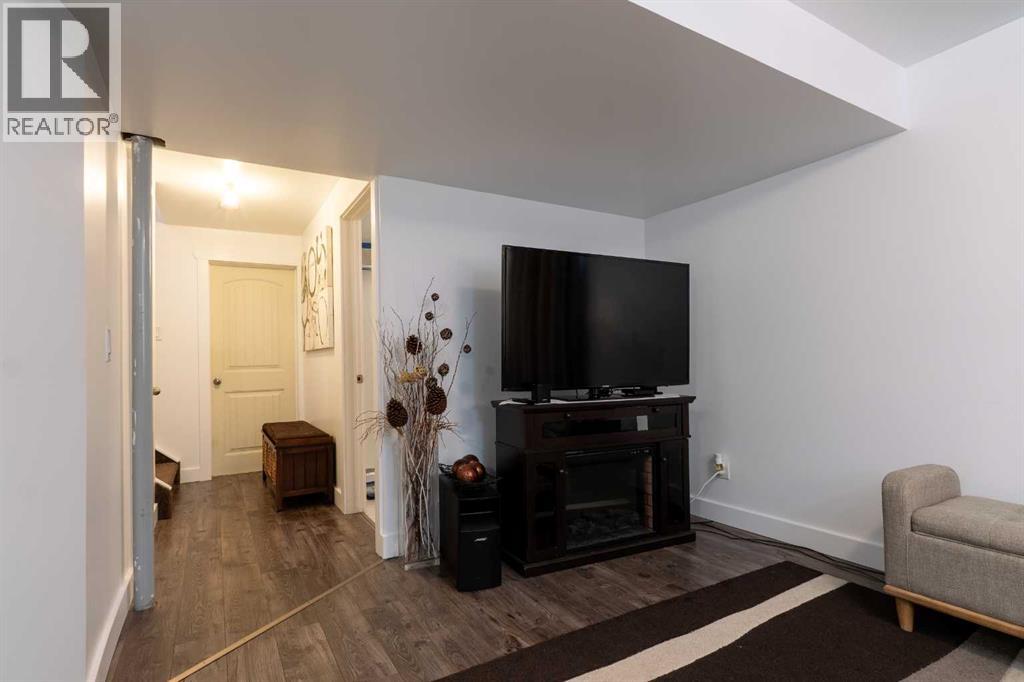 6902 90 Street, Grande Prairie, Alberta  T8X 0C1 - Photo 21 - A2273005