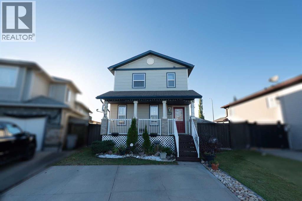 6902 90 Street, Grande Prairie, Alberta  T8X 0C1 - Photo 1 - A2273005