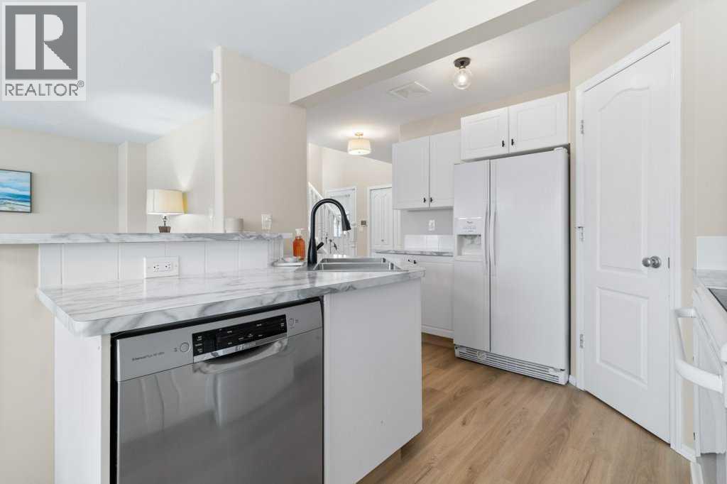 3 Amlee Close, Red Deer, Alberta  T4R 3G2 - Photo 13 - A2273155