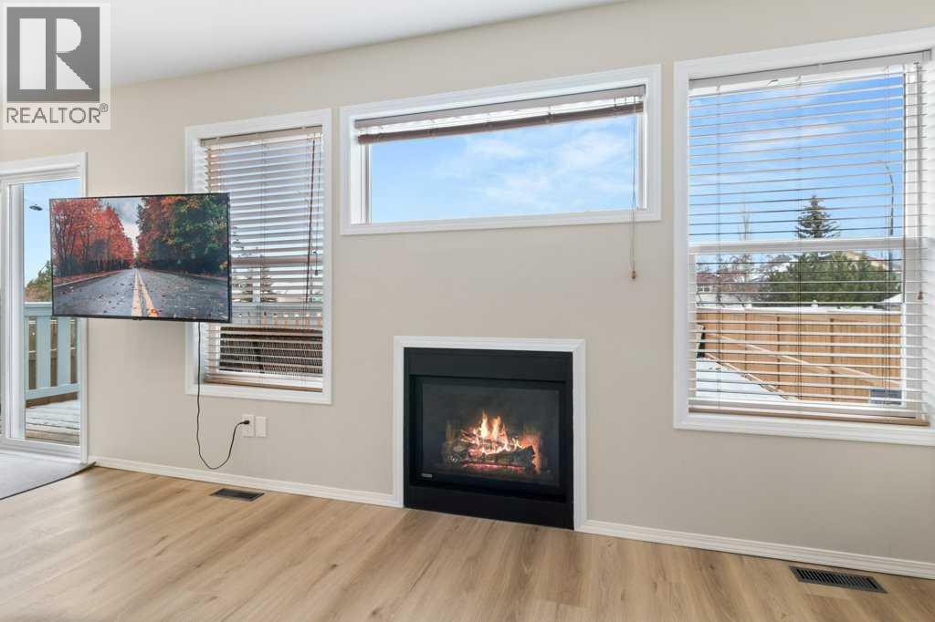 3 Amlee Close, Red Deer, Alberta  T4R 3G2 - Photo 6 - A2273155