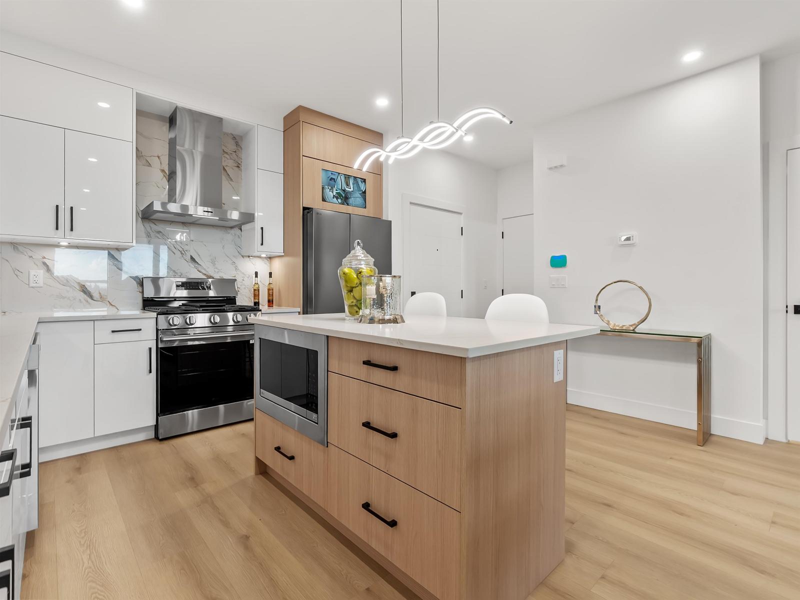 101 16697 16 Avenue, Surrey, British Columbia  V3S 9X7 - Photo 8 - R3073106