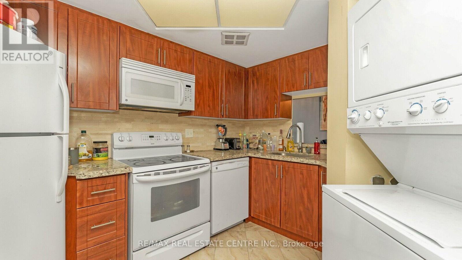 612 - 250 Webb Drive, Mississauga, Ontario  L5B 3Z4 - Photo 31 - W12614424