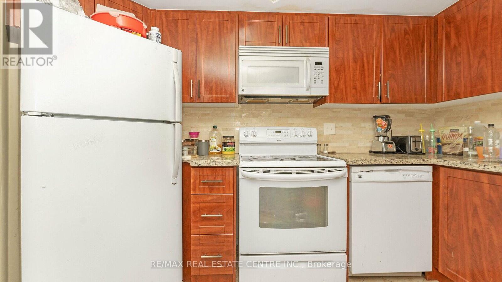 612 - 250 Webb Drive, Mississauga, Ontario  L5B 3Z4 - Photo 33 - W12614424