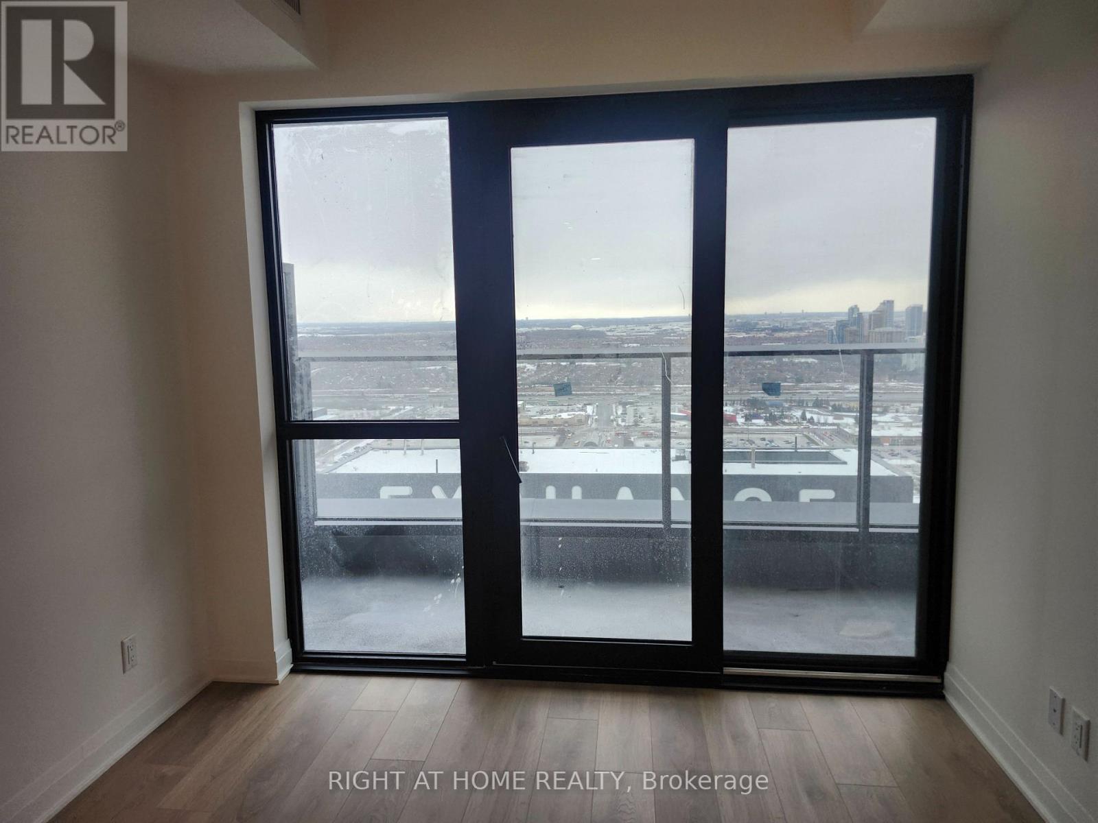 3709 - 4015 The Exchange Street, Mississauga, Ontario  L5B 0N9 - Photo 8 - W12614426