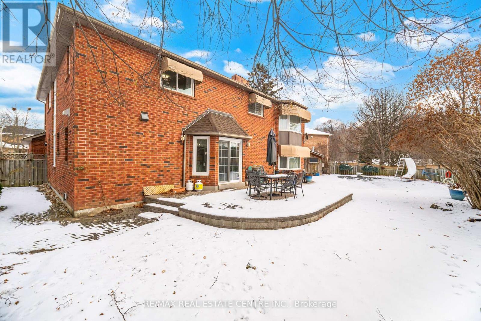 15 Brookbank Court, Brampton, Ontario  L6Z 3G4 - Photo 44 - W12614436