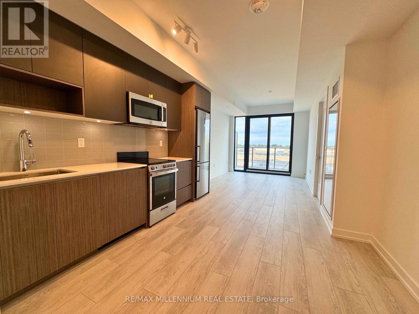 419 - 801 The Queens Way, Toronto, Ontario  M8Z 6A8 - Photo 7 - W12614440